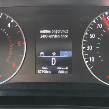Renault Megane 4 Aracımda AdBlue Sorunu: 2400 Km Uyarısı Devam Ediyor