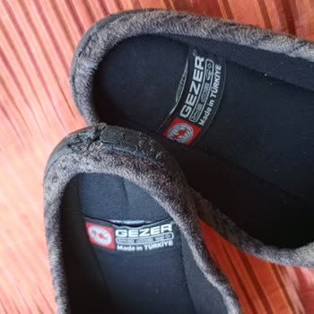 Gezer Markası Terliklerin Parçalanması