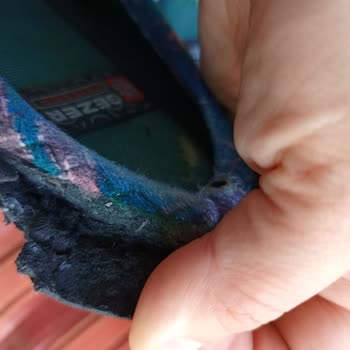 Gezer Markası Terliklerin Parçalanması