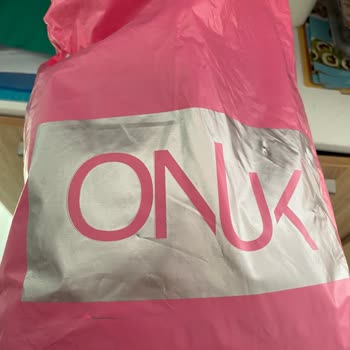 Onuk Giyim Kusurlu Ürün Gönderdi