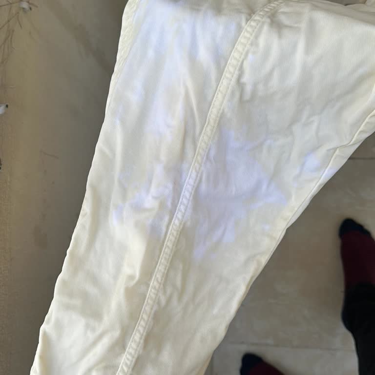 Vanish Kosla Beyazlar İçin Leke Çıkarıcı Pantolonuma Zarar Verdi