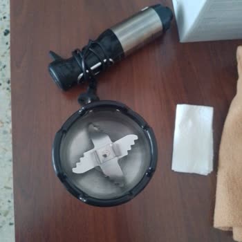 Karaca Züccaciye Karaca'dan Aldığım Blender Yazdıkları Özellikte Değil