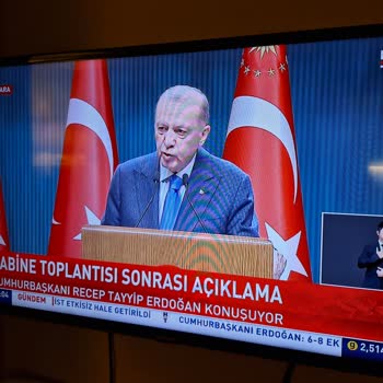 Görüntüsü Kotu Samsung Televizyon