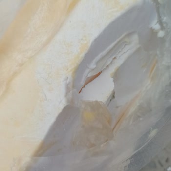 Akdağ Tereyağları Markası Gıda Boyası Kullanıyor!