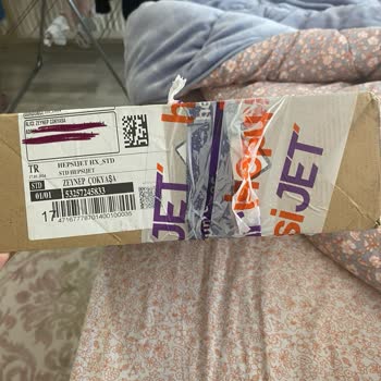 Zara Ve Hepsijet Şikayet, Zara Kargosu İçinde Başkasının Ürünü Var