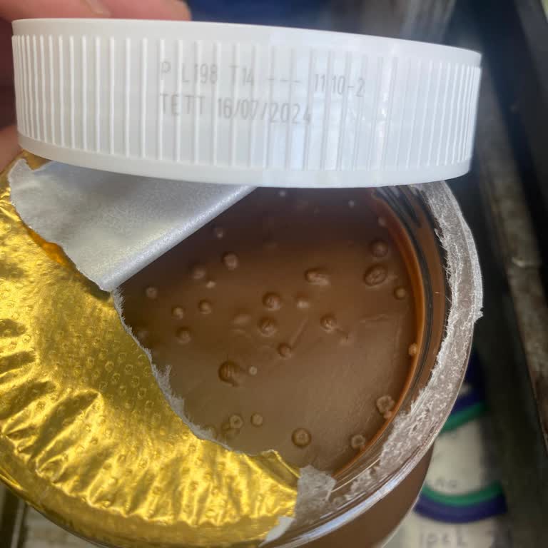 Ucuz Bir Ürün De Değil Hiç Yakışmıyor Nutella