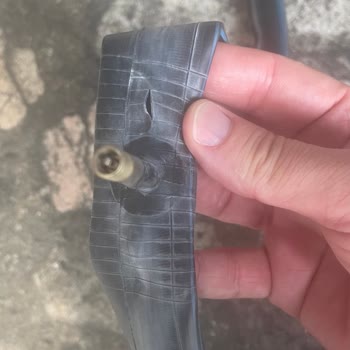 Yarışta Patlayan Salcano Bisiklet Lastiği Ve Garanti Sorunu