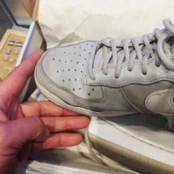 Nike Üç Ayda Hasar Gören Ayakkabı İçin İade Talebi