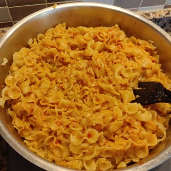 Arbella Makarna Arbella Fiyonk Makarna Paramparça Oldu