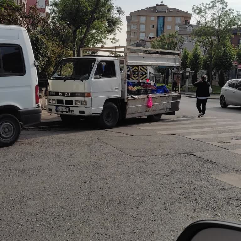 Ümraniye Belediyesi Hijyen Olmayan Sartlarda Seyyar Satıcılık