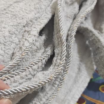 Özdilek Bornozları Çok Çabuk Yıprandı (parasını Hak Etmiyor)