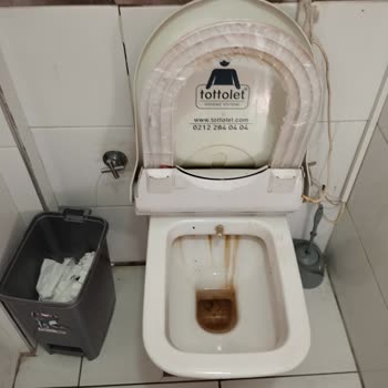 Bakımsız Pis Aytemiz P***** Tuvaletleri