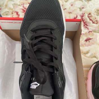 Boyner Mağazasındaki Sorumsuz Umursamaz Çalışanlar