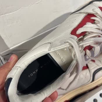 SuperStep Tommy Hilfiger Şikayet Var Ürünün Arkasında Durmuyor