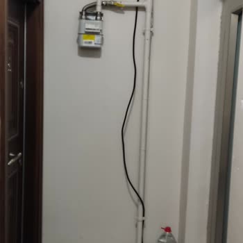 Superonline Kötü İşçiliği Apartmanı Çok Kötü Bırakmışlar