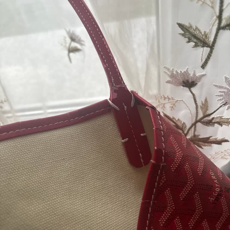 Dolap Uygulamasında Param Çalındı