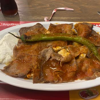 Baydöner 1 İle 1.5 İskenderin Arasında Sadece Tabak Farkı Var