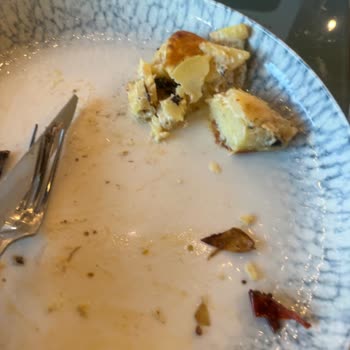 Trump Avm Hizmet Ve Hijyen Sorunlarıyla Karşılaştığımız Restaurant Deneyimi