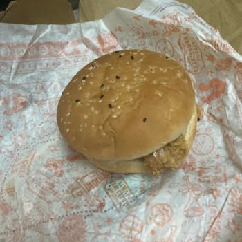 Popeyes Eksik Bayat Soğuk Yanlış Ürün
