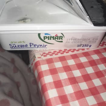 Pınar Et ve Süt Süzme Peynir Ürününde Küf Sorunu