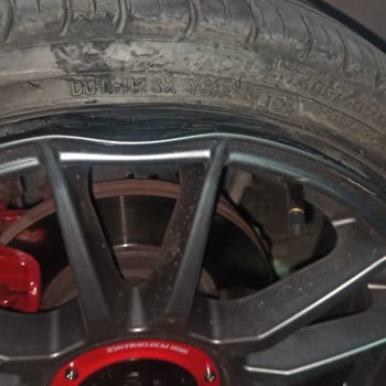 İBB - İstanbul Büyükşehir Belediyesi Rögar Kapağı Etrafı Açık Bırakılmış