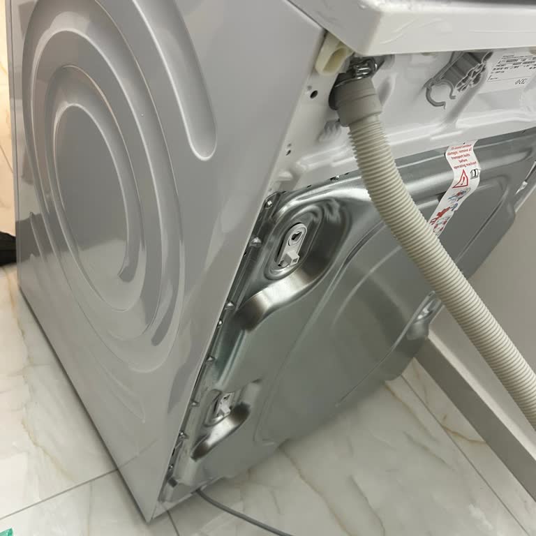 Bosch Hasarlı Ürünü Zorla Satmak İstiyor