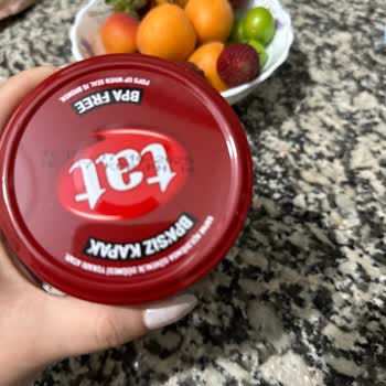 Tat Gıda Tat Salça İçerisi Küflü