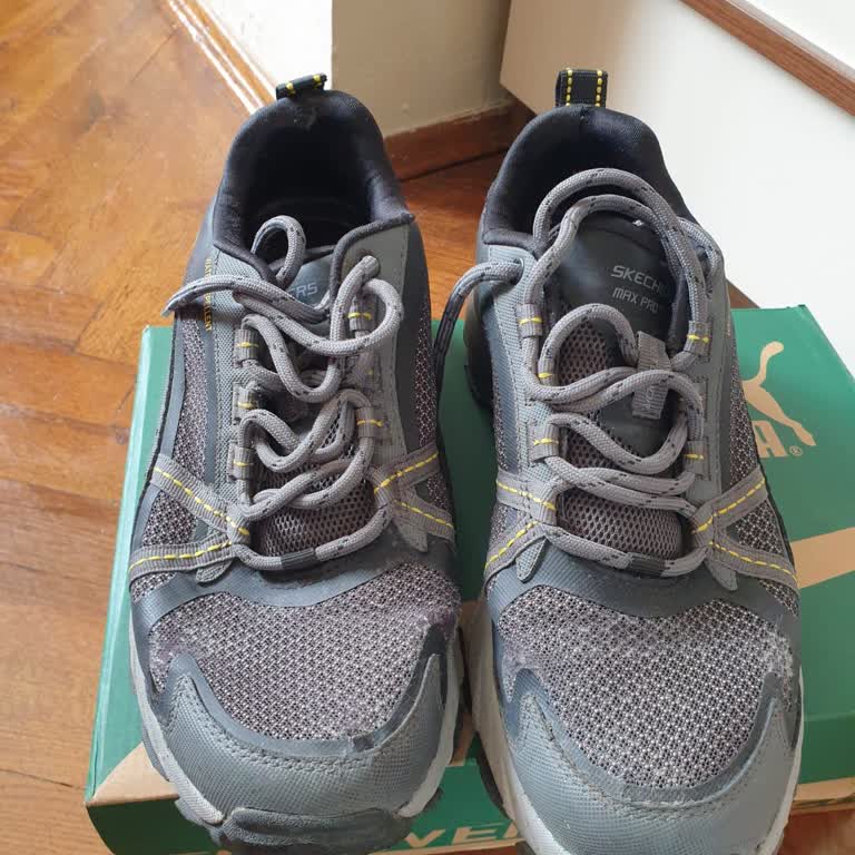 Skechers 3 Ayda İki Ayakkabıda Yırtıldı