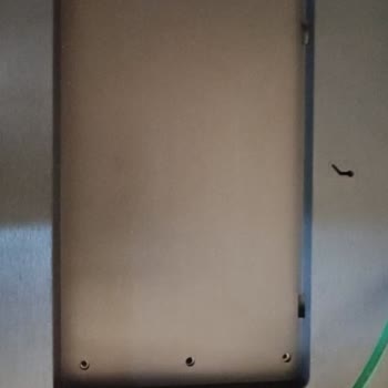 Aldığım Arçelik Televizyon Kutusunda Eksik Parça Var.