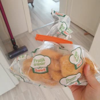 Banvit Nuggets İçinden Çıkan Sert Cisim