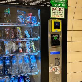 İstanbul Tavşantepe MT İstasyonu Yiyecek İçecek Otomatları Ürün Vermedi!