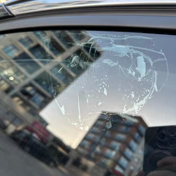 Port Oto Yıkama'da Cam Filmi Hüsranı!