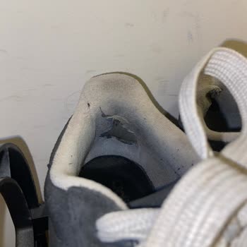 Adidas/Campus Ayakkabının Parçalanması