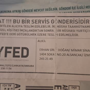 Aras Kargo Ekibi Zarfın Üzerindeki Bilgiyi Ve Tel Numarasını Okumuyor