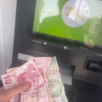 Garanti BBVA Garanti ATM Para Yırtarak Vermesi