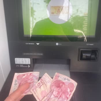 Garanti BBVA Garanti ATM Para Yırtarak Vermesi