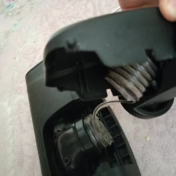 5 Aylık Samsung Süpürgenin Hortumu Paramparça Oldu