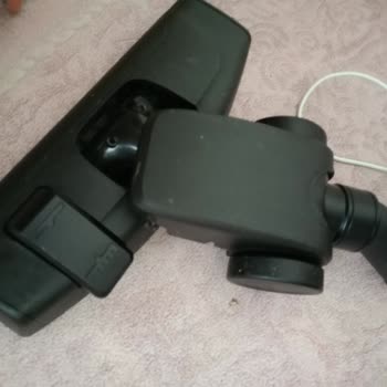 5 Aylık Samsung Süpürgenin Hortumu Paramparça Oldu