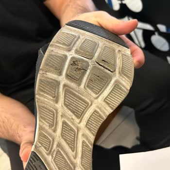 Skechers Kalitesizlik Ve Müşteri Memnuniyetsizliği