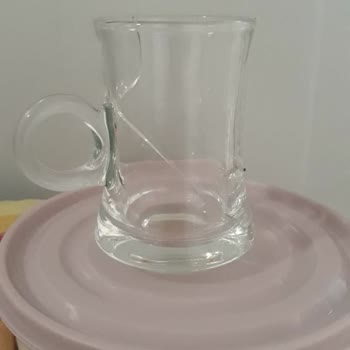 Perotti Seramik İlk Kullanımda Çatlayan Perotti Bardak Hayal Kırıklığı