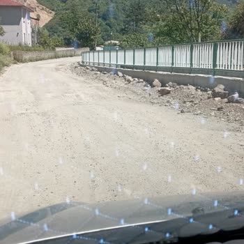 Kuzeyli İnşaat Kuzey İnsaat Tarafından Yolun Tekrar Eski Gibi Betonlanması