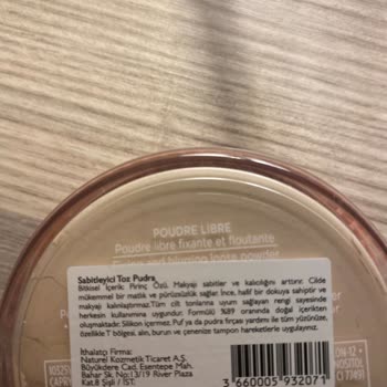 Yves Rocher Sabitleyici Toz Pudra Sivilce Yapıyor, Cildi Tahriş Ediyor