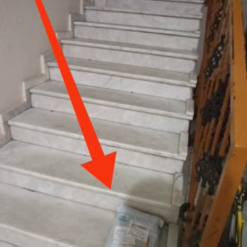 Sürat Kargo Kargom Binanın Girişinde Kaybolma Riskiyle Bırakıldı