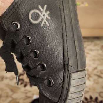 Benetton Marka Ayakkabı Taban Yırtılması