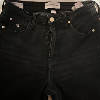 Calvin Klein Siyah Pantolon Renk Solması
