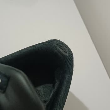 Deichmann 5 Ayda Deforme Olan Adidas Spor Ayakkabı