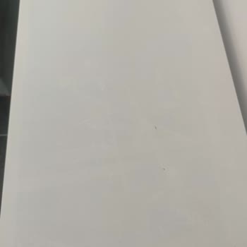 Dyo Hobilux Boyanın Mobilyaları Boyarken Rengini Kapatmaması