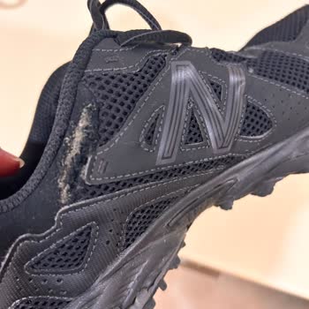 Süper Step Online Almış Olduğum Ayakkabı Çok Kısa Sürede Yırtıldı