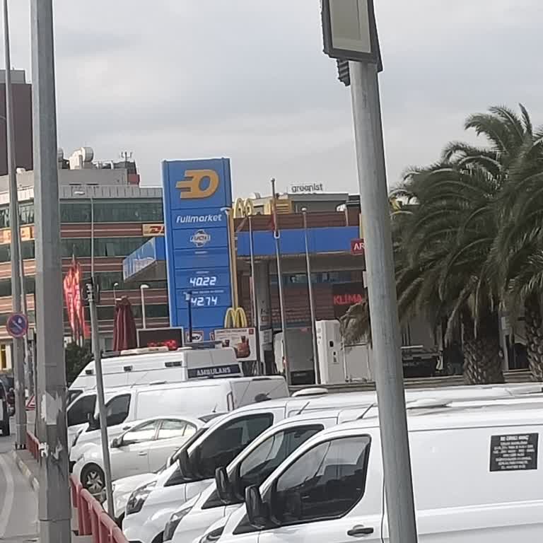 Opet Benzin İstasyonu Kartla Sigara Satmıyor!