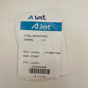 AJet (Anadolu Jet) Hasarlı Valiz Ve İlgisiz Hizmet: Seyahatim Gölgelendi